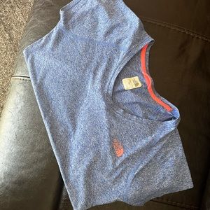 Women’s The North Face Tee